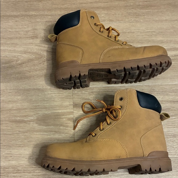 Tan Leather Lace-Up Boots - Boys 5 / Women’s 7ish - Picture 7 of 8